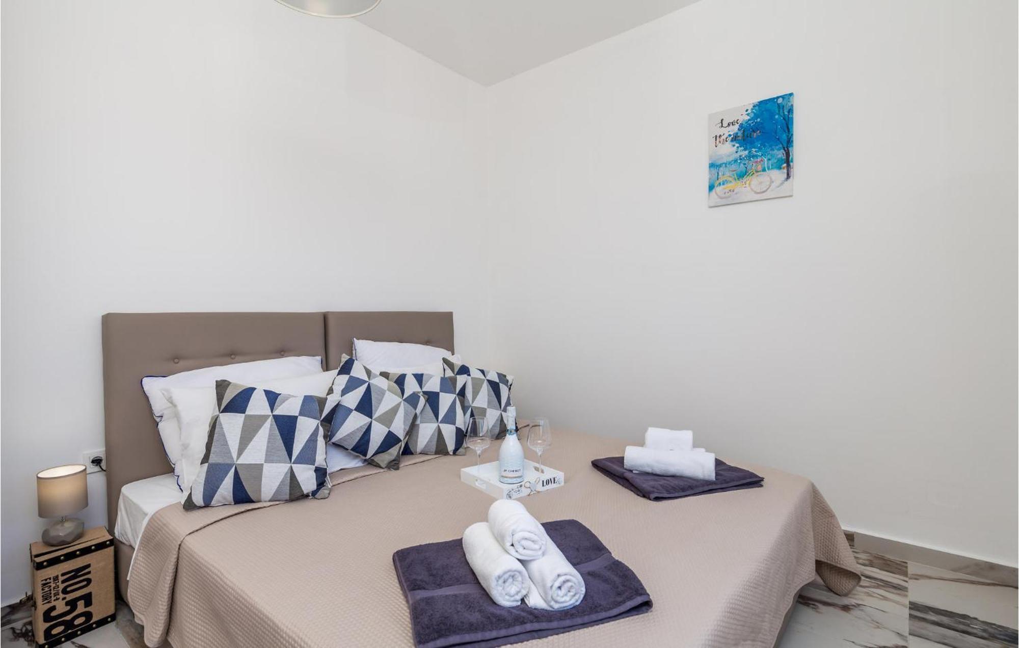 2 Bedroom Amazing Apartment In Ριέκα Εξωτερικό φωτογραφία